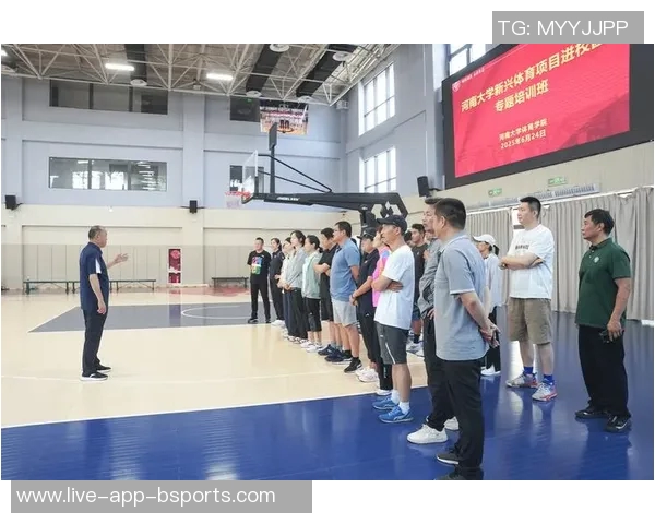 大学体育课的重要性与影响力探讨：促进身心健康与团队合作能力的培养